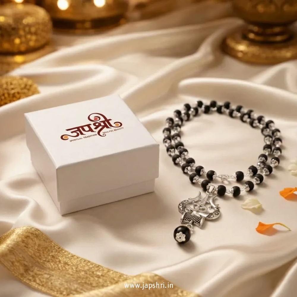 Om Trishul Pendant With Karungali Silver Cap Mala