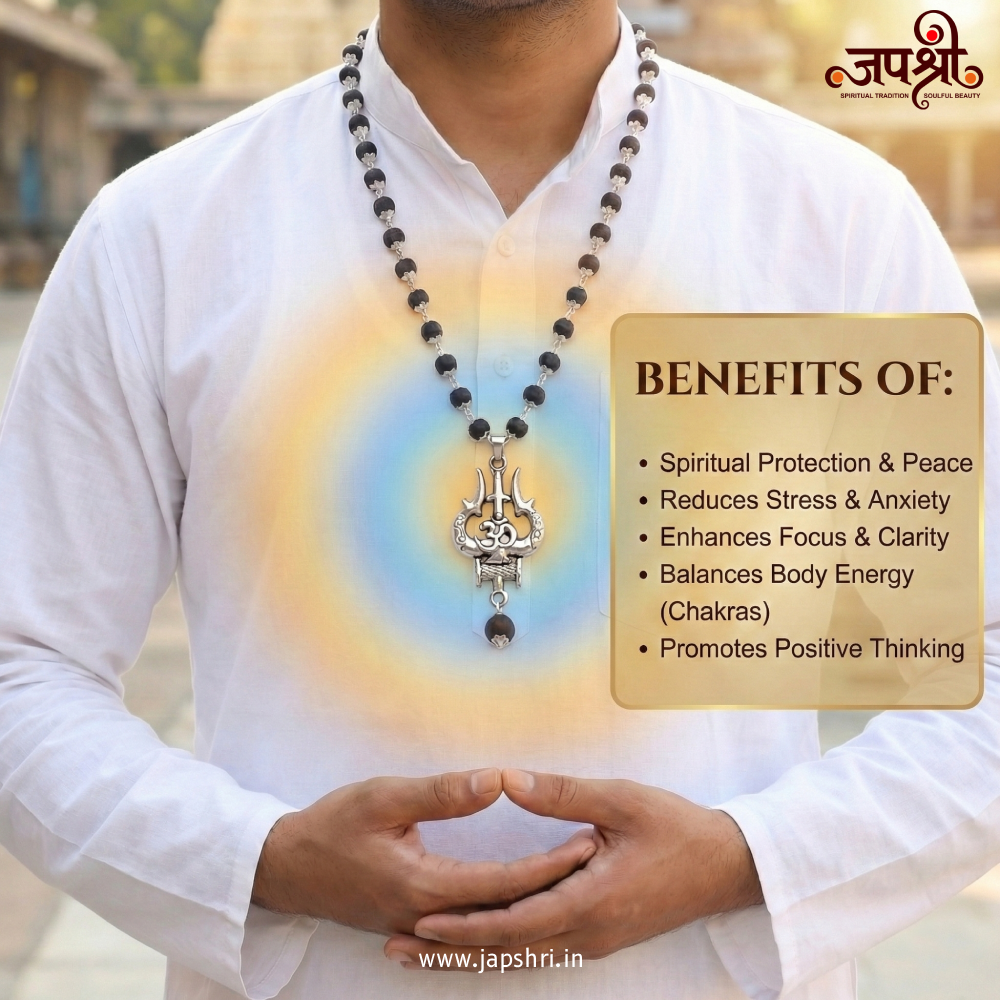 Om Trishul Pendant With Karungali Silver Cap Mala